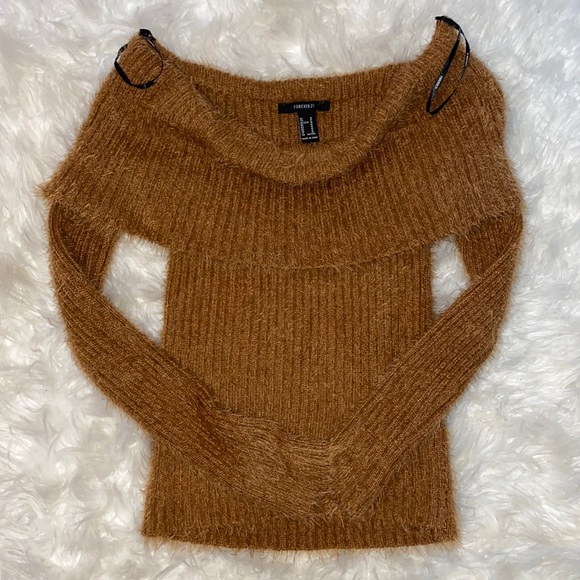 Forever 21 Sweaters - Forever 21 off the shoulders womens brown sweater size medium